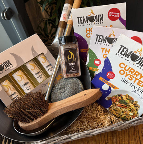 Temujin Gift Hamper – Stir-Fry Kits, Oils & Wok Set